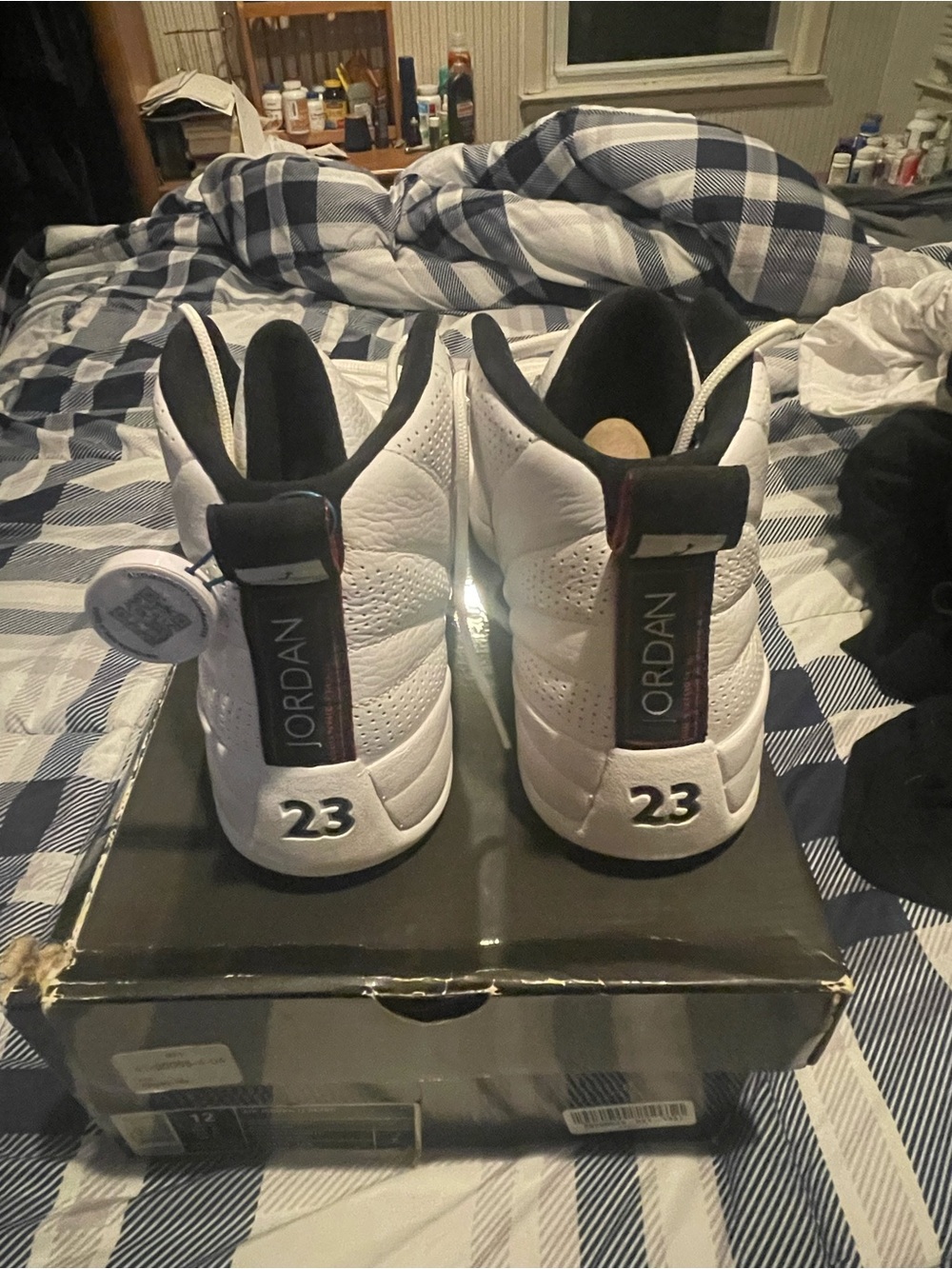 Nike Men’s Air Jordan 12 Rising Sun 2009 Size 12 Deadstock - Picture 5 of 11